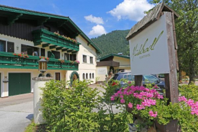 Mühlradl Apartments - contactless check-in, Gosau